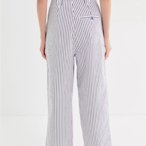 Urban Outfitters Mack Pleated High-Waisted Trouser Pants - Picture 3 of 9